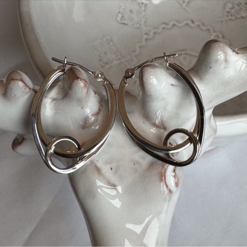 14kyg Loop De Loop Double Hoop Earrings View 2
